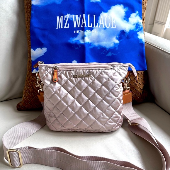 MZ Wallace Handbags - MZ Wallace Pale Rose Gold
Metallic Metro Scout Crossbody